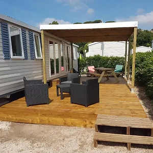 Tout Confort, Climatisation,linge De Lit Et De Toilette, Coffre Fort, Ventilations Au Plafond Et Wifi Possible Fréjus